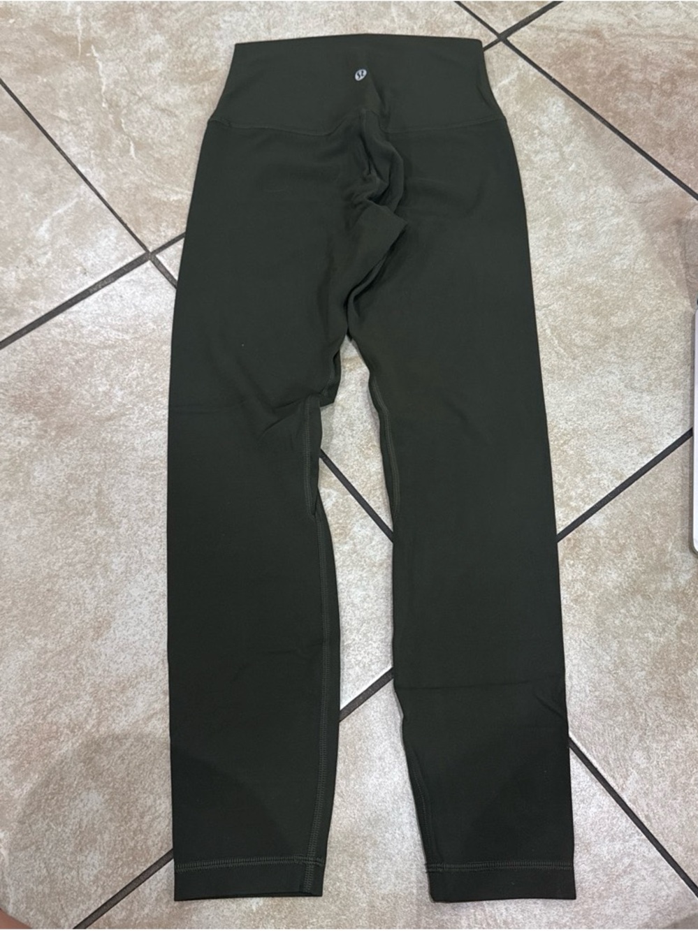 lululemon athletica Olive Green Men’s Jogger Tights - Picture 2 of 2